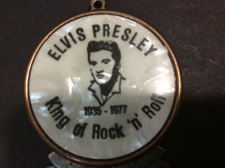King Of Rock N Roll Elvis Pressley Commemorative Round Pocket Knife
