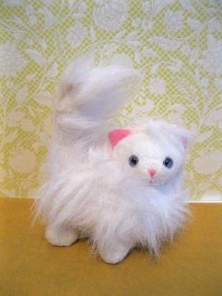 1990 ' s Mattel Barbie ' s Pet Ginger Kitty Cat - White Plush 2