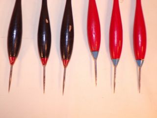 6 Vintage / Antique Wood Darts Wooden Steel Tips Feathers For Dartboard 5
