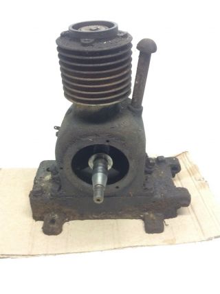 Antique Briggs And Stratton Model FH Engine crank case Cylinder piston block etc 5