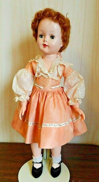 American Character 1955 - 56 24 " Sweet Sue Plastic Doll W/jointed Elbows & Knees