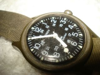 Vintage Mens Timex Water Resistant Mechanical Green Military Wrist Watch Windup