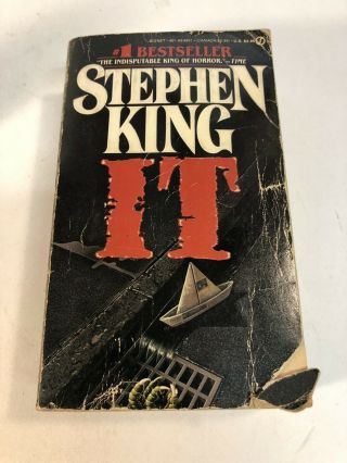 Stephen King It Vintage Horror 1987 1st Edition September 1987 Paper Back Clown