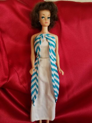 Vintage 1962 Midge Barbie Doll with Brunette Wig.  Japan on Right foot. 2