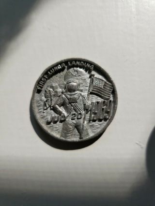 First Lunar Landing Apollo 11.  July 20,  1969 Commemorative Coin.