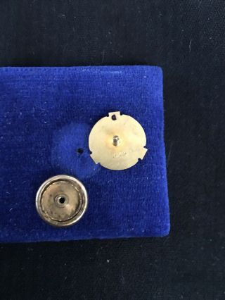 Antique Socony Vacuum Oil 10kt Gold 15 Year Lapel Pin With Pegasus Tiny Diamond
