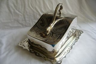 Antique / Vintage Thomas Otley & Sons Silver Plated Engraved Cheese Dish.