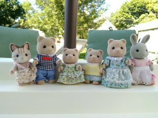 Calico Critters Sylvanian Families Honey Bear Family With Rabbit And Cat Vintage