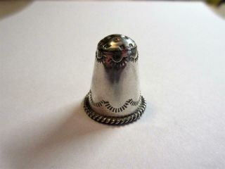 Antique Solid Silver Thimble,  Swag Decoration - 6g