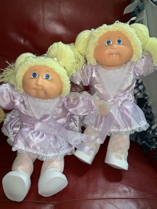 VINTAGE Cabbage Patch Kids Twins Coleco 1985 Blond Blue Eye 2 Dolls Girls. 8