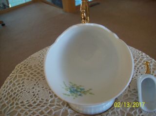 Victorian Style Porcelain Vintage Hand Painted Gilt Gold Sugar Bowl With Scoop 7