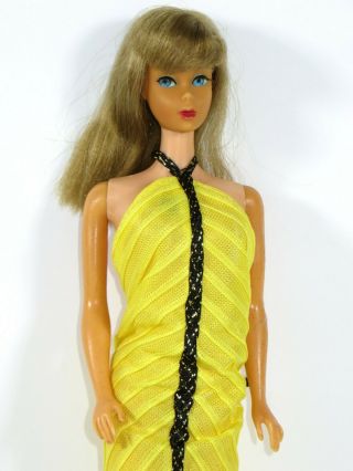 256 Dressed Barbie Doll Vintage With Eyelashes In Yellow Dress
