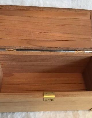 Miniature Antique/vintage Doll House Wood Furniture Hope Chest/Trunk 4