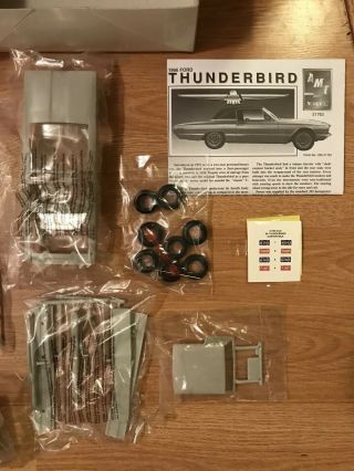AMT ERTL Street Custom 1966 Ford Thunderbird 1:25 Scale All Parts In Plastic 5