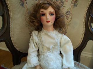 Exquisite vintage boudoir doll - 1930s era - dressed in ivory satin - 8