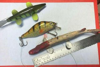 3 Old Vintage Fishing Lures Decoys Hri Tri Hook One Weighted