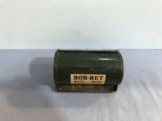 Vintage BOB - BET BAIT BOX,  Belt Mount Worm Container,  Fishing Memorabilia 2