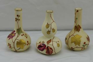 Wedgwood Blush Hand Painted Buld Vases Gold Leaf Set Of 3 19th Century Antique