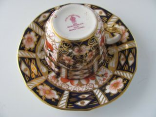 Antique Royal Crown Derby 2451 Traditional Imari Tea Cup & Saucer England 1947 3