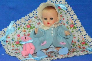 Vintage 8 " Vogue Ginnette Doll In Tagged Coat " In Her Easter Bonnet " & Play Mat