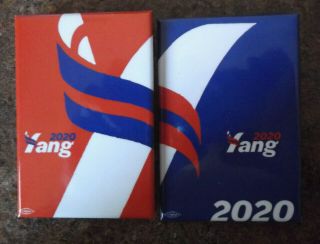 2020 Democrat Andrew Yang President Set Of Two Mating Logo Buttons