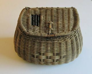 Vintage Woven Wicker Fishing Creel With Wooden Sliding Peg Latch -
