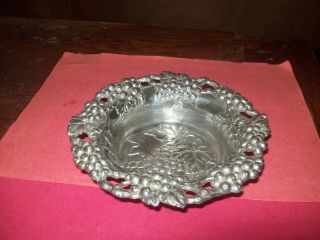 Vintage 1995 Arthur Court Aluminum Dish Tray Bowl Grape Design