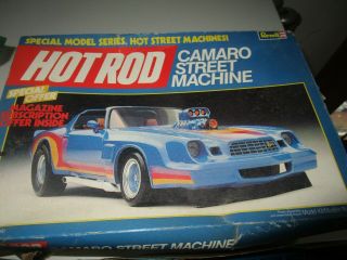 Revell Hot Rod Camaro Street Machine 1/25 Kit