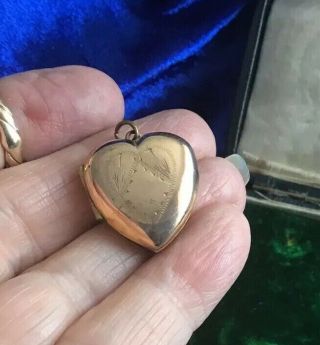 Lovely Antique Edwardian 9ct Gold Back And Front Heart Shape Picture Locket