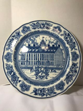 1931 Wedgwood Yale University Plate - Yale College - 1718 Pristine