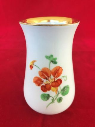 Fine Antique Meissen Porcelain Hand Painted Flower Vase.