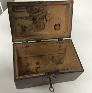 Antique 17th Century Walnut Veneered Box. 7