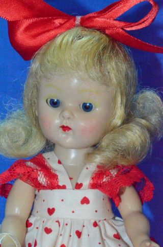 Vintage 8 " Vogue Ginny Doll " Be My Valentine " Slw Pl