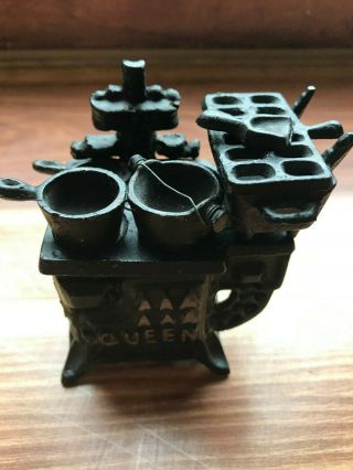Vintage Queen Cast Iron Stove Dollhouse Miniature Furniture With Accessories