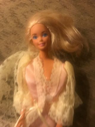 Vintage Mattel Barbie with Blonde Hair and Blue Eyes 1966 Twist Turn Knees Bend 2