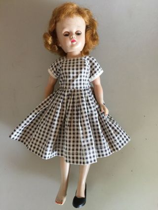VINTAGE VOGUE JILL Doll 1957 With Vogue Dress 2