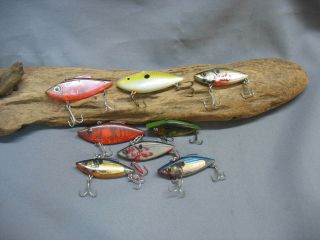 Vintage/old Fishing Lures - 8 Antique Baits - Cordell - Lewis Rattle Trap - Electro