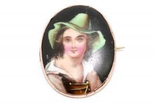 A Lovely Antique Victorian 9ct Rose Gold Hand Painted Porcelain Brooch 13813