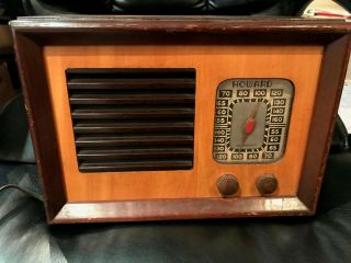Vintage Antique Art Deco Howard Tube Radio Wood 1946 Table Top Radio