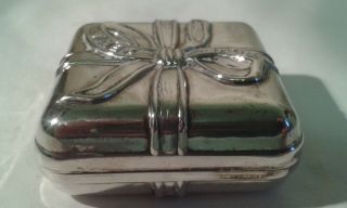 Vintage Greek.  925 Silver Trinket/Pill Box by M I Armaos - 5 x 5 cms. 7