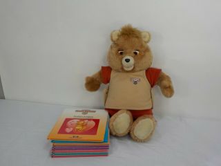 Vintage 1985 Teddy Ruxpin - Talking Animated Teddy - Plus Eight Books No Tapes