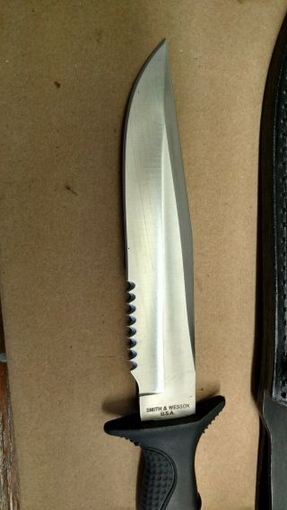 Smith and wesson knife fixed blade 6