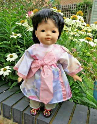 Vintage Gotz Puppe Doll In Chinese / Japanese / Oriental Costume