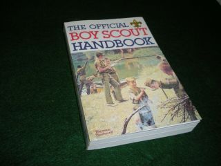 1979 Official Boy Scout Handbook W/ Norman Rockwell Cover (12th Printing 1988)