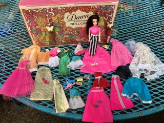 Vintage Dawn And Her Friends Doll Case With Accessories 1971