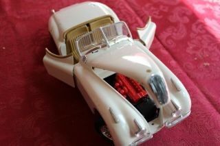 Vintage Model Car Very Detailed Dash And Engine.  Hood Opens For Engine Display