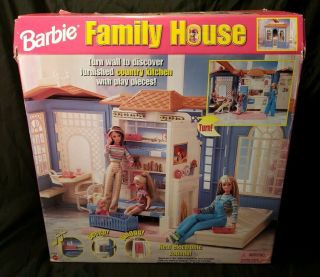 Vintage 1998 Barbie Doll Family House 21646 Twist Turn Walls W.  Sound & Box