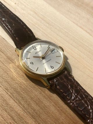Vintage Timex Acqua Women ' s Mechanical Watch 2