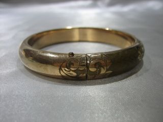 Antique Victorian Signed D&C Etched Gold Filled Hinged Bangle Bracelet 6