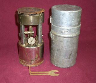 Coleman No.  530 A47 Vintage Pocket Size Gi Camping Stove W/ Wrench & Case